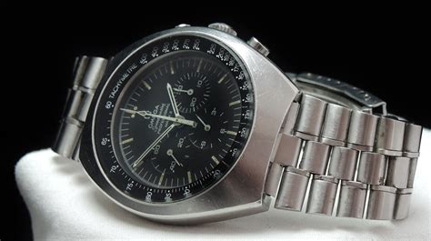 omega speedmaster mark ii strap.